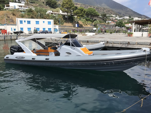 Trasferimento veloce in barca Isole Eolie da Tropea